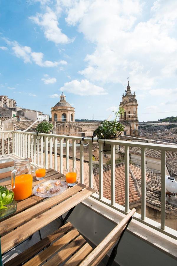 Casa Vacanze La Meridiana Modica Exterior photo